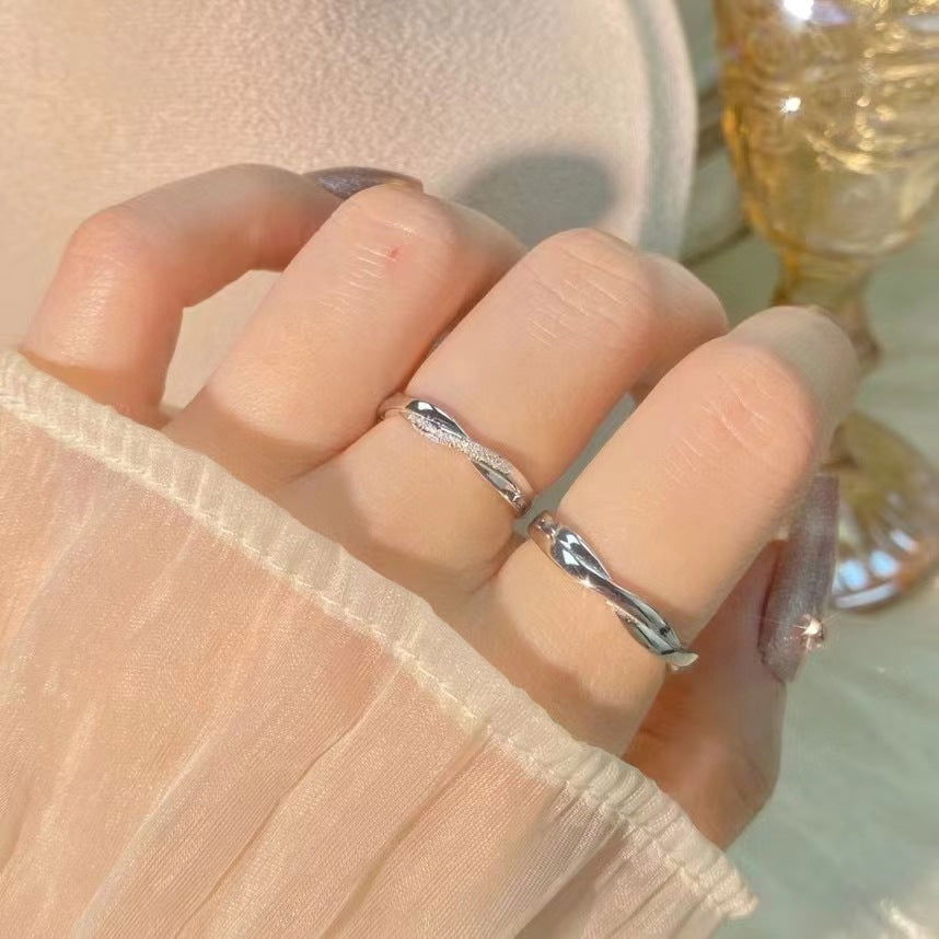 Sterling Silver Classic Twist Couple Rings - Dolce Vincita