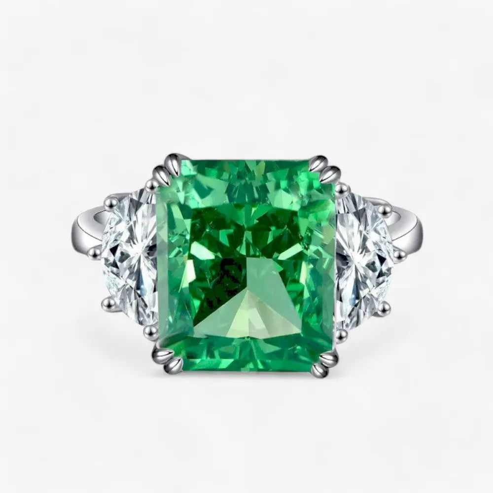 Sterling Silver Green Opulence Gemstone Ring - Dolce Vincita