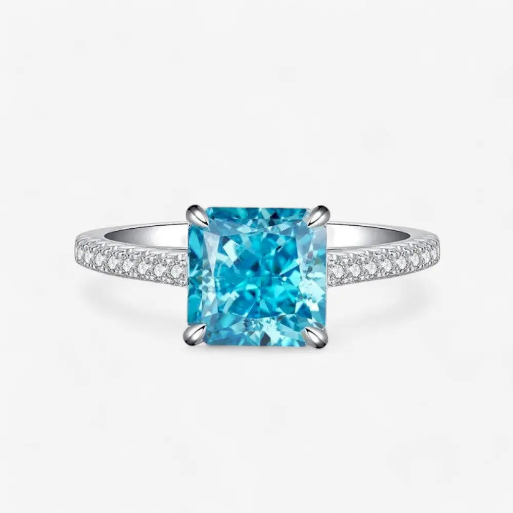 Sterling Silver Princess-Cut Ring - Dolce Vincita
