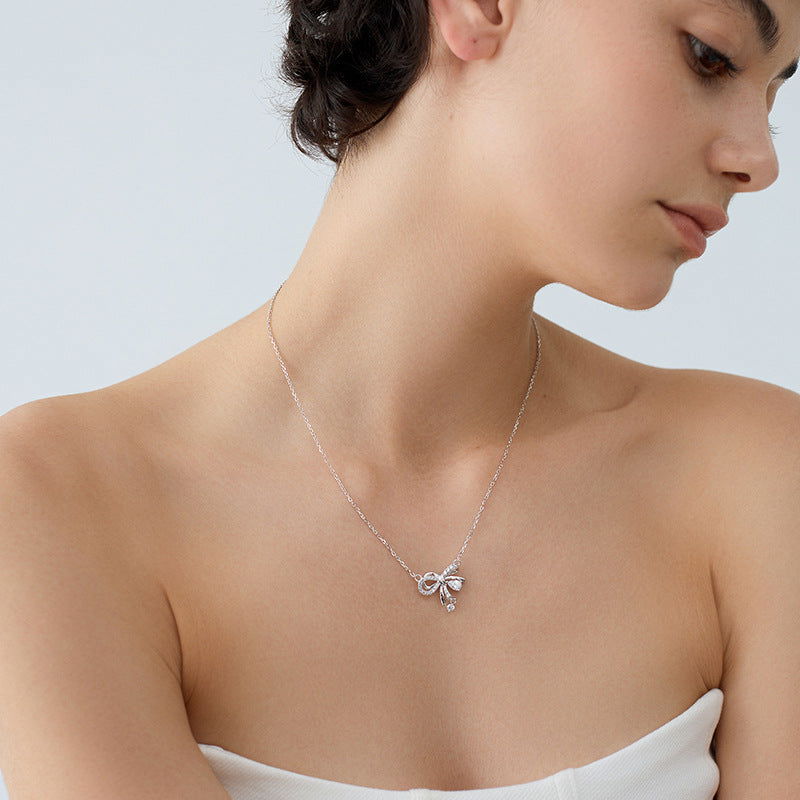 Sterling Silver Bow Pendant Necklace - Dolce Vincita