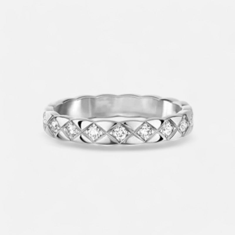 Sterling Silver Elegance Crystal Band Ring - Dolce Vincita