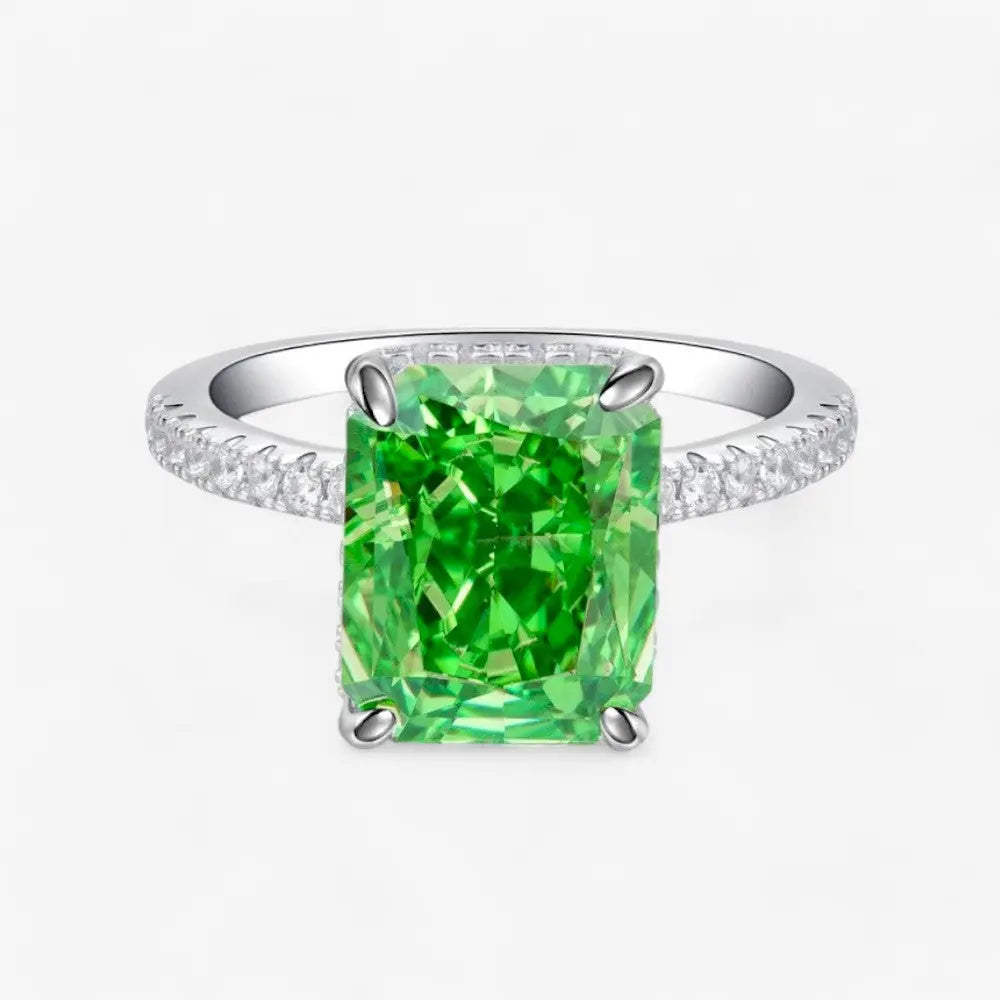 Sterling Silver Emerald Whisper Cluster Ring - Dolce Vincita