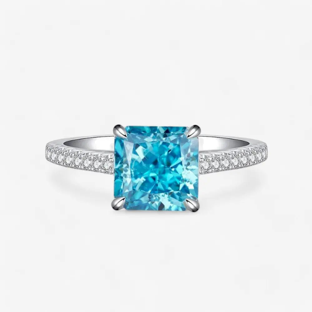 Sterling Silver Princess-Cut Ring - Dolce Vincita