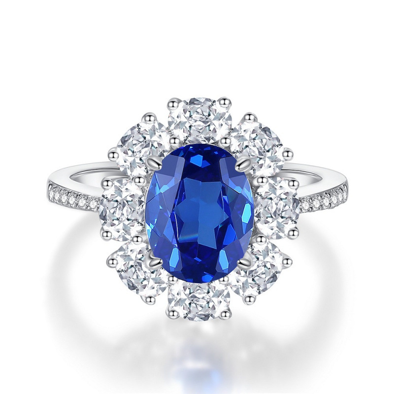 Sterling Silver Royal Halo Ring - Dolce Vincita